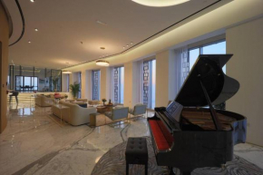 Belle Vue Luxury 5BR Penthouse by Luxury Explorers Collection